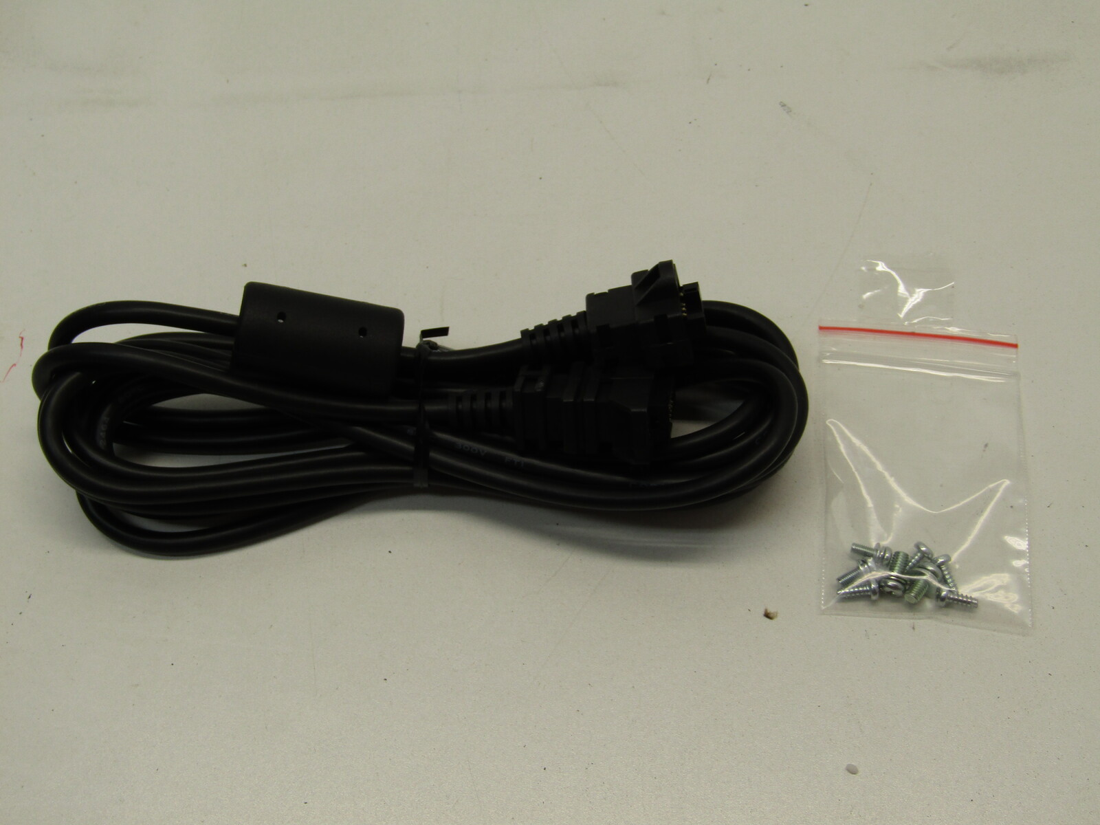 Cable (9.9FT) for frequency converter remote keypad mount